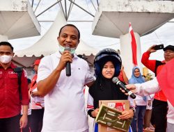 Terharu, Pelajar Makassar Ini Senang Dapat Hadiah Motor ‘Sulsel Anti Mager’ Dari Gubernur Andi Sudirman