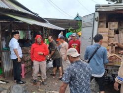 Bantu Korban Banjir Makassar, AAS Terjunkan Tim Kemanusiaan IKA Unhas Bagikan 17 Ribu Paket Bantuan