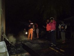 Breaking News, Kebakaran di Area Kolam Renang Stadion Lapatau, Satu Kantin Ludes Terbakar