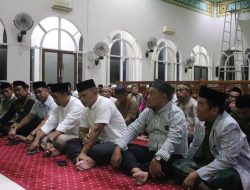 Tim VII Safari Ramadan Pemkab Bone di Desa Waji, Danyon Ichsan: Mari Jaga Kamtibmas