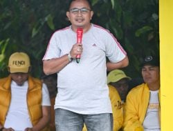 32 Tim Berebut Juara di Turnamen Bola Kasti Muhammad Fauzi