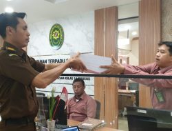 Dinyatakan Lengkap, Berkas Tiga Terdakwa Korupsi Dana PDAM Makassar Dilimpahkan ke Pengadilan Tipikor