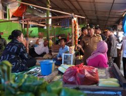 Pj Gubernur Bahtiar Akan Tindak Tegas Pelaku Spekulan Komoditi Pangan