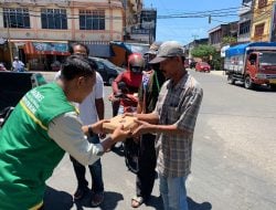 Jumat Berkah, Baznas Bone Berbagi Kebahagiaan