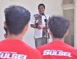 Pj Gubernur Bahtiar Lepas Atlet Panjat Tebing Sulsel Menuju Pra PON Semarang