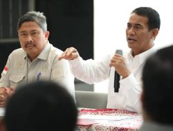 Mentan Amran Sulaiman Digelari Bapak Modernisasi Pertanian