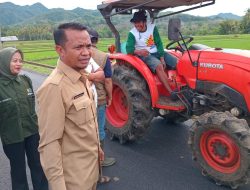 Kadis Asman sang Peraih Penghargaan Satyalancana Wira Karya Presiden Optimis Jadikan Bone Lumbung Pangan Terbesar di Indonesia