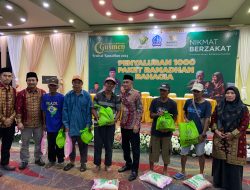 Baznas Bone Salurkan 1000 Paket Ramadhan Bahagia