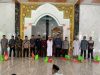 Baznas Bone Salurkan Bantuan Paket Konsumtif, Sasar 84 Marbot Masjid di Empat Kecamatan