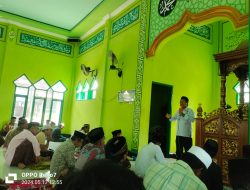 BAZNAS Bone Bagikan Hidangan Jumat Berkah untuk Mustahik dan Jamaah Masjid