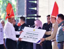 Kementan Salurkan Bantuan 300 Beasiswa Pengembangan SDM Sawit untuk Lulusan SMA di Sulsel