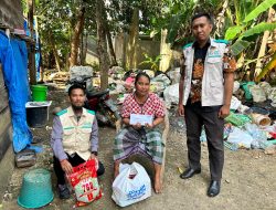 YBM PT PLN (Persero) UP3 Watampone Laksanakan Program Jumat Berbagi