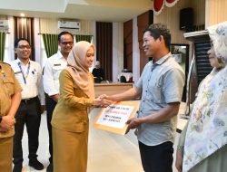 Bupati Indah Serahkan 106 Unit Alsintan, Komitmen Tingkatkan Produktivitas Pangan