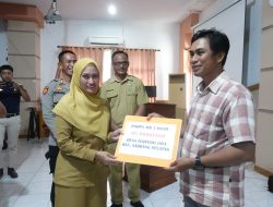 Petani di Luwu Utara Bersyukur, Bupati Indah Serahkan 353 Unit Alsintan