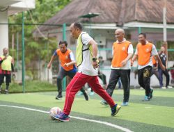 Bermain Mini Soccer Bersama, Pengurus Korpri Sulbar Puji Kepemimpinan Pj Gubernur Sulsel Prof Zudan