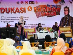 Peringati Hari Ibu, Dekranasda Sulsel dan Bulukumba Kolaborasi Gelar Edukasi dan Fashion Show