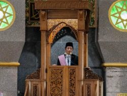 Khutbah Jumat di Masjid Al Markaz Al Ma’arif, Menag Tekankan Toleransi dan Harmoni