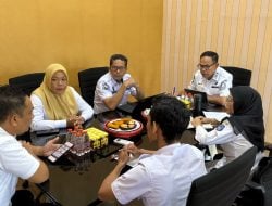 Tindak Lanjuti Instruksi Bupati Andi Asman, Wabup Bahas Percepatan Sekolah Rakyat, Seragam Sekolah Hingga Pelayanan KTP Bersama di Bone