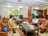 Plt Kepala BKPSDM Bone Dampingi Bupati Bone Temui Sekjen Kemendagri