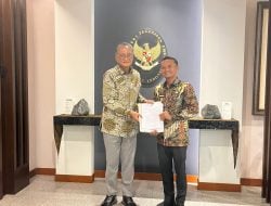 Bupati Temui Langsung Menteri PU RI Bahas Percepatan Pembangunan Infrastruktur di Bone