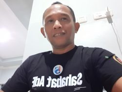 Mengawal Berita, Membangun Media: Perjalanan Jurnalistik Ade Cahyadi