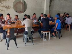 Perkuat Sinergitas Dalam Mendukung Program Keselamatan Berkendara, Satlantas Polres Bone Ngopi Bareng Wartawan